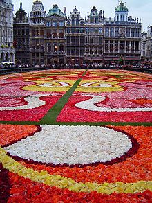 220px Brussels Grand Place Floral Carpet 20040813 modified